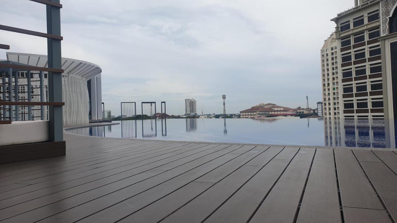 Prestige Troika Luxury Stay Kota Bharu Zewnętrze zdjęcie